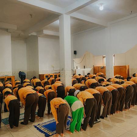 Sholat Dhuha & Mutiara Pagi